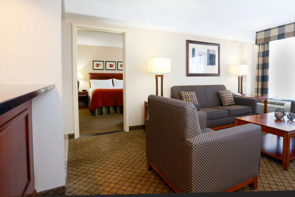 DoubleTree by Hilton Dayton Fairborn