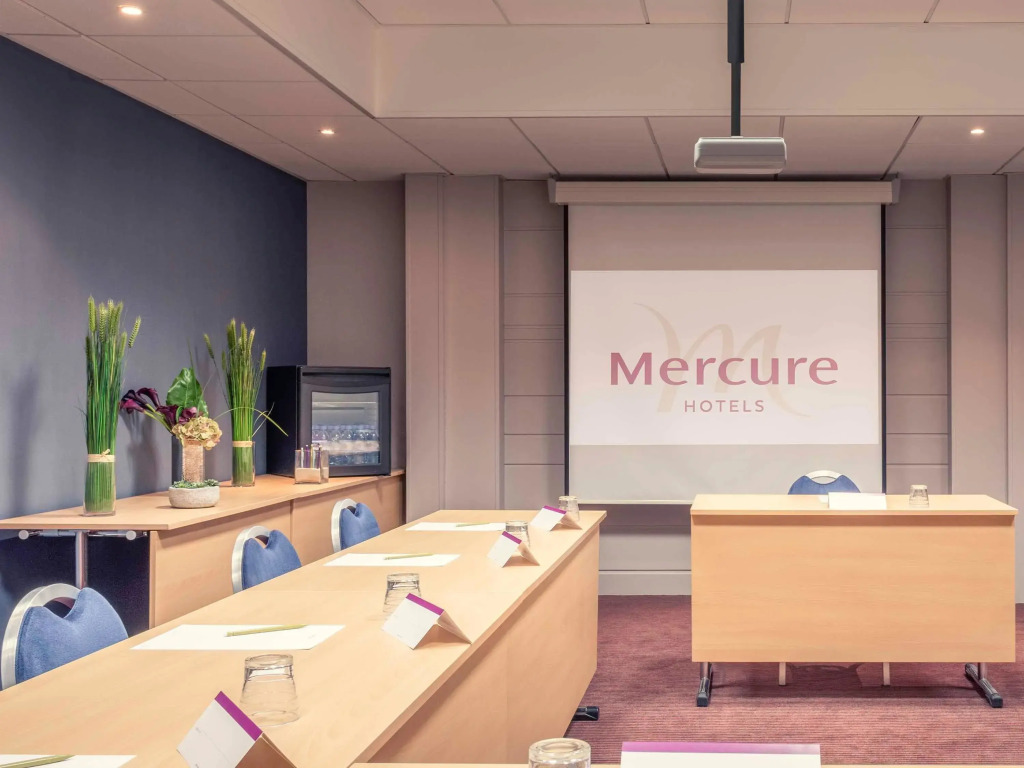 Mercure Paris Bercy Bibliothèque