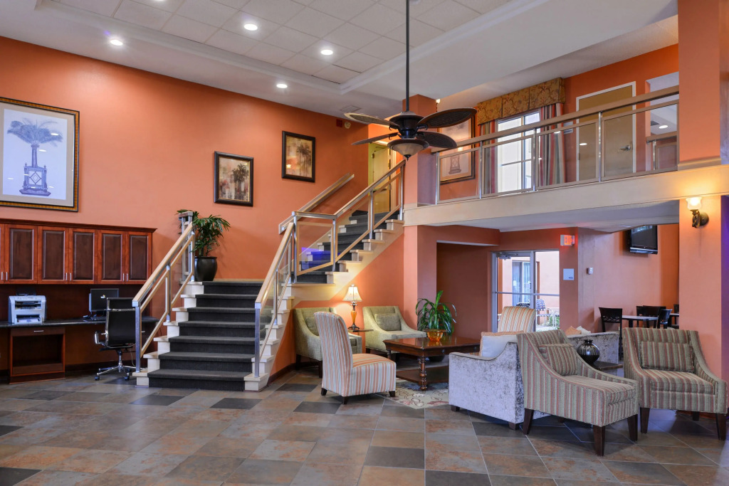 Holiday Inn Express Hotel Clearwater East - ICOT Center by IHG