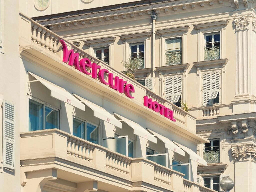 Mercure Nice Marche aux Fleurs