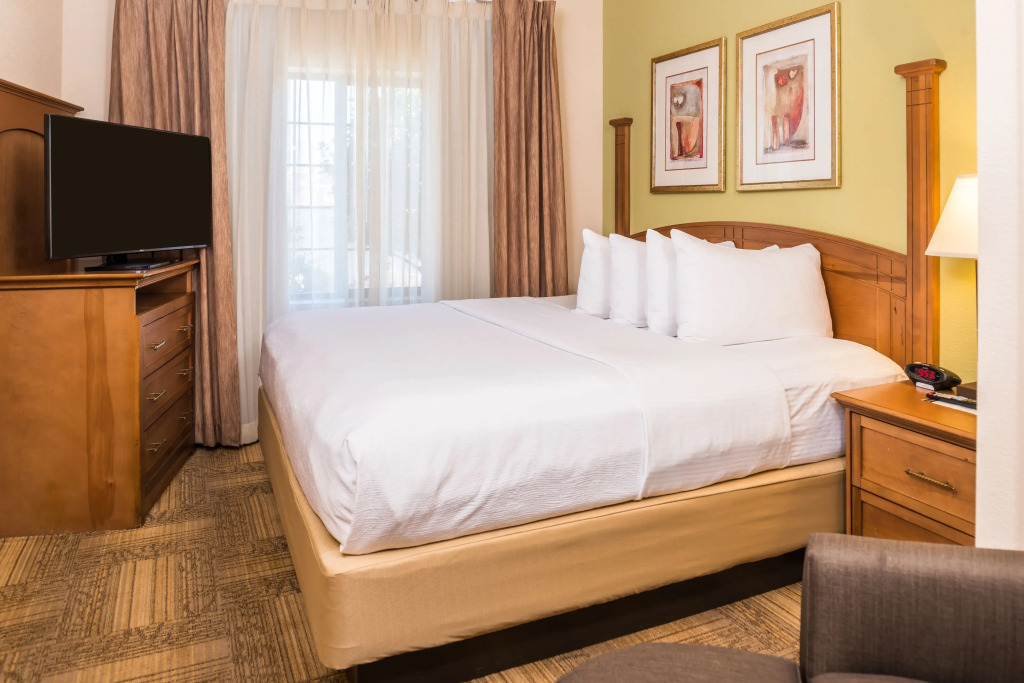 Staybridge Suites Las Cruces by IHG