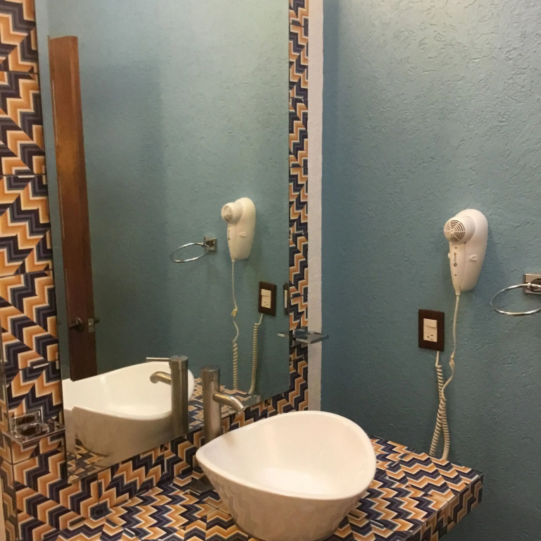 Hotel Medrano Temáticas and Business Rooms Aguascalientes
