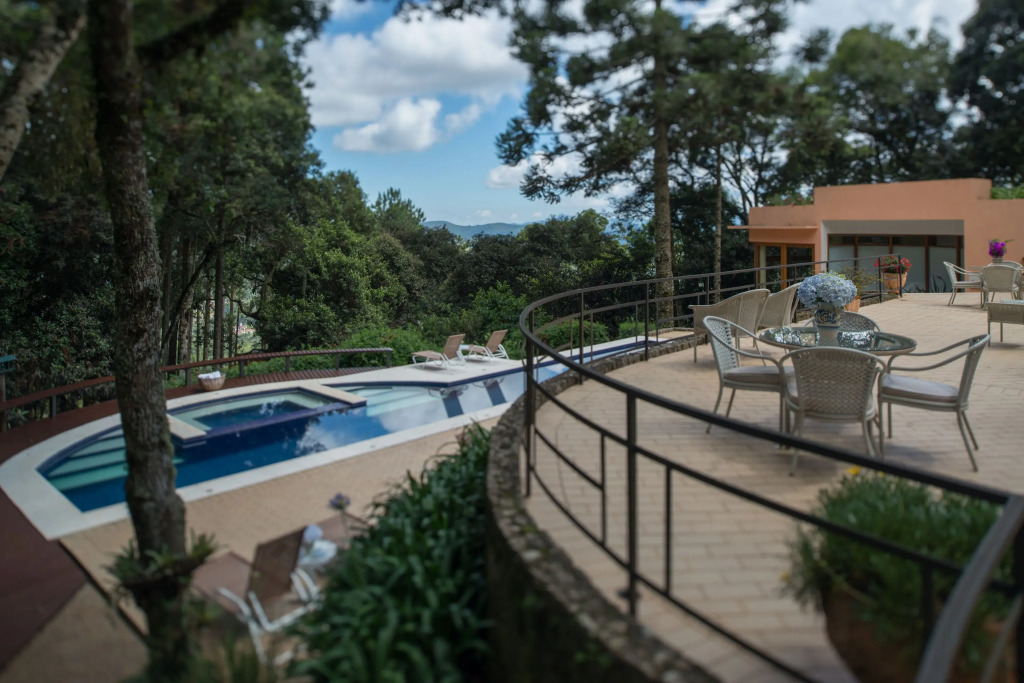 Kuriuwa Hotel