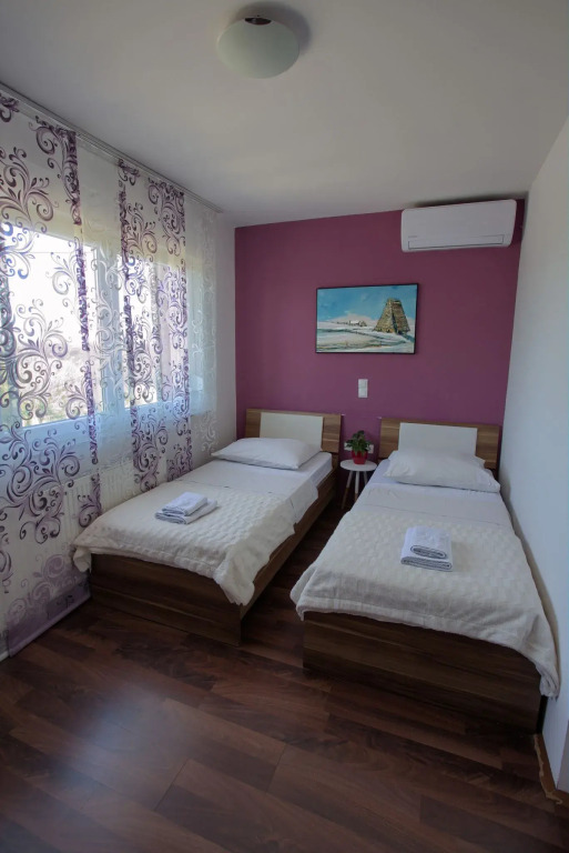 Villa Biser Dunava - Pool & River View