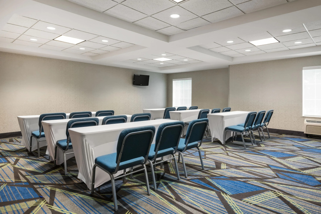 Holiday Inn Express Charlotte West - Gastonia by IHG.
