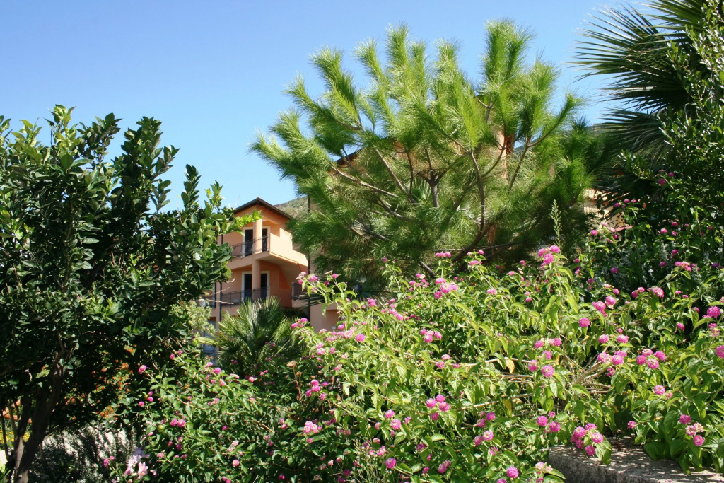 Residence Pietre Bianche ApartHotel