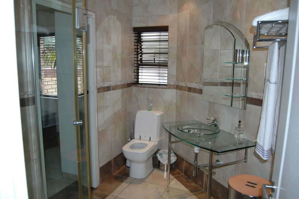 Bon A Vie Self-catering and b&b Gonubie Full Solar Power, no load shedding