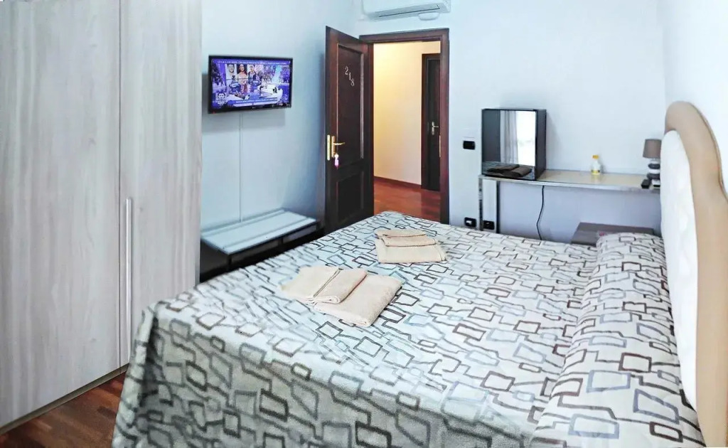 La Fiera GuestHouse
