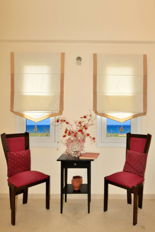 Luxury Suites in Stavromenos