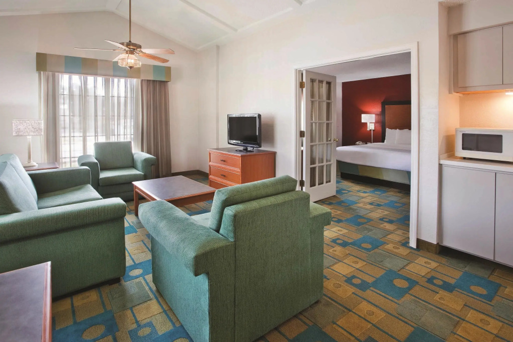 La Quinta Inn by Wyndham Savannah Midtown