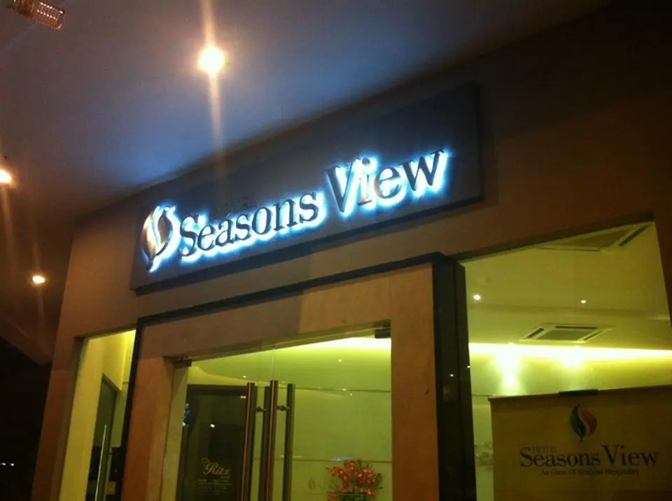 Seasons Boutique Hotel