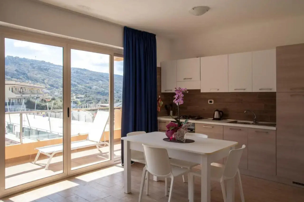 Airone Residence