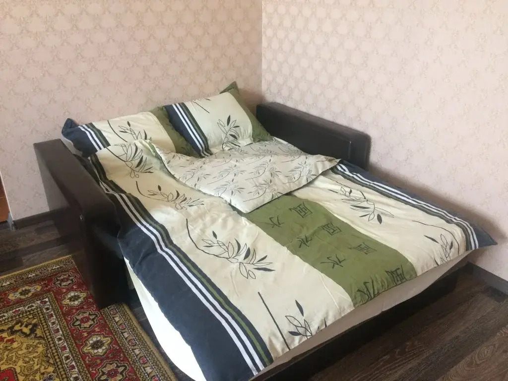 V Tsentre Bresta Apartments