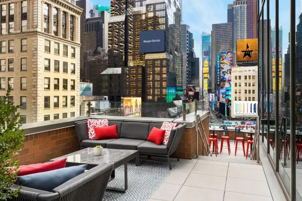 Отель M Social New York Times Square