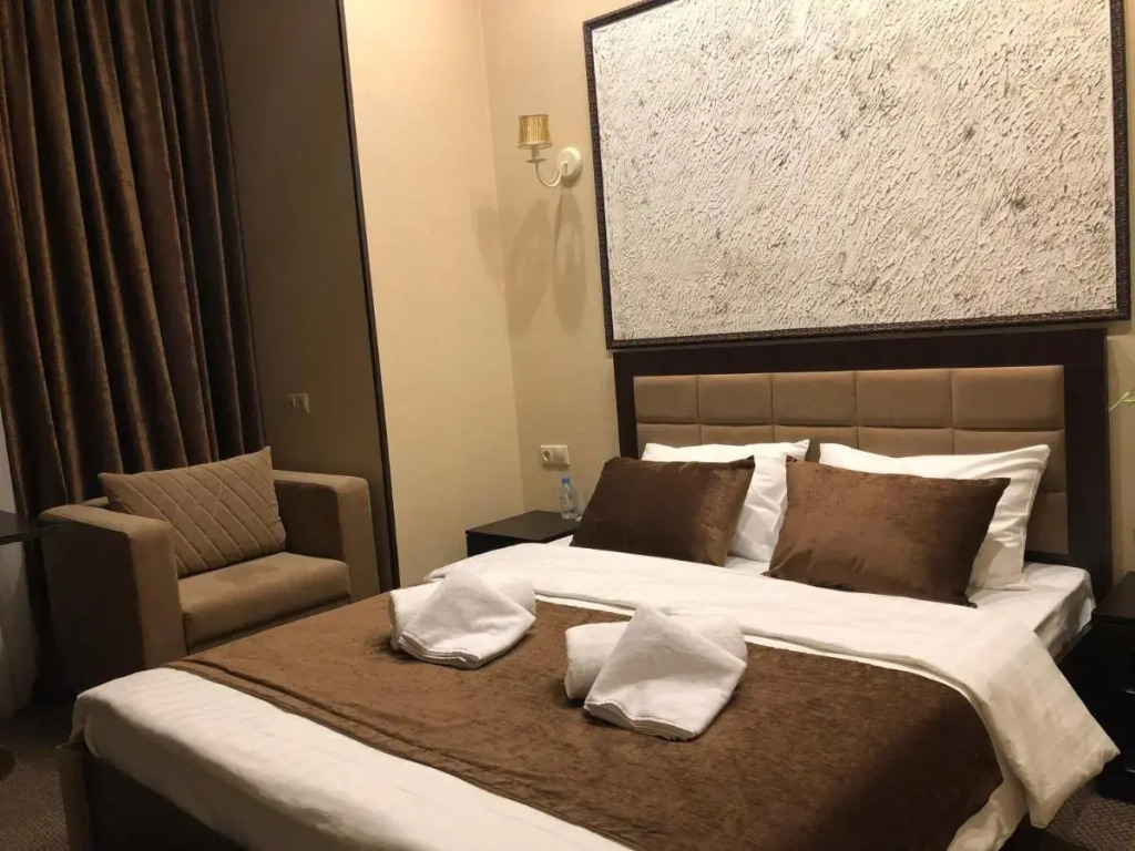 Loro Hotel