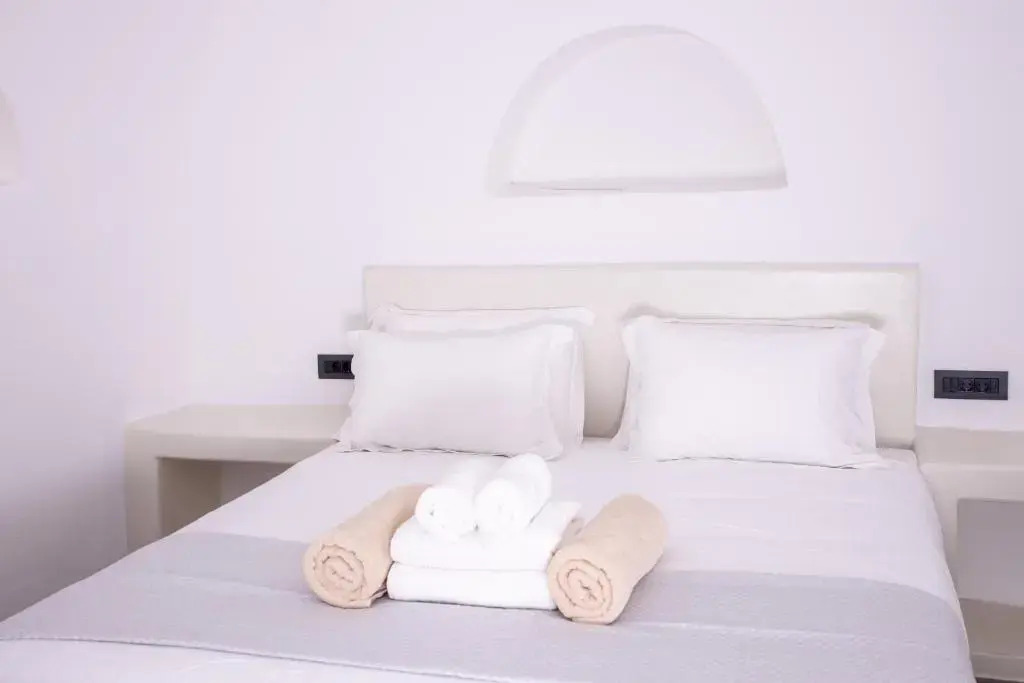 White Cave Villas