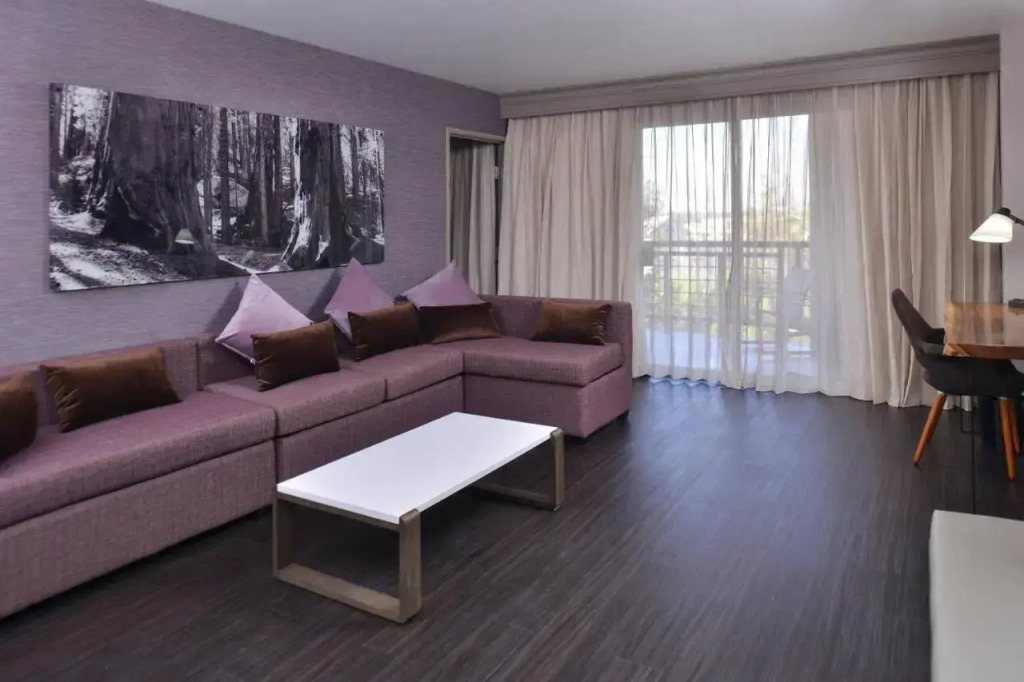Visalia Marriott at the Convention Center