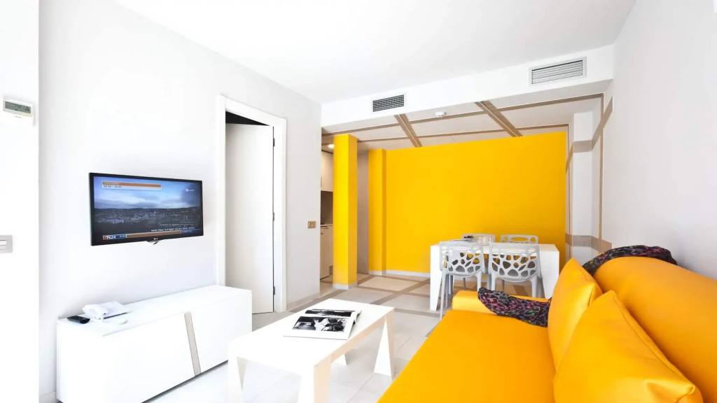 Апартаменты Ryans Ibiza