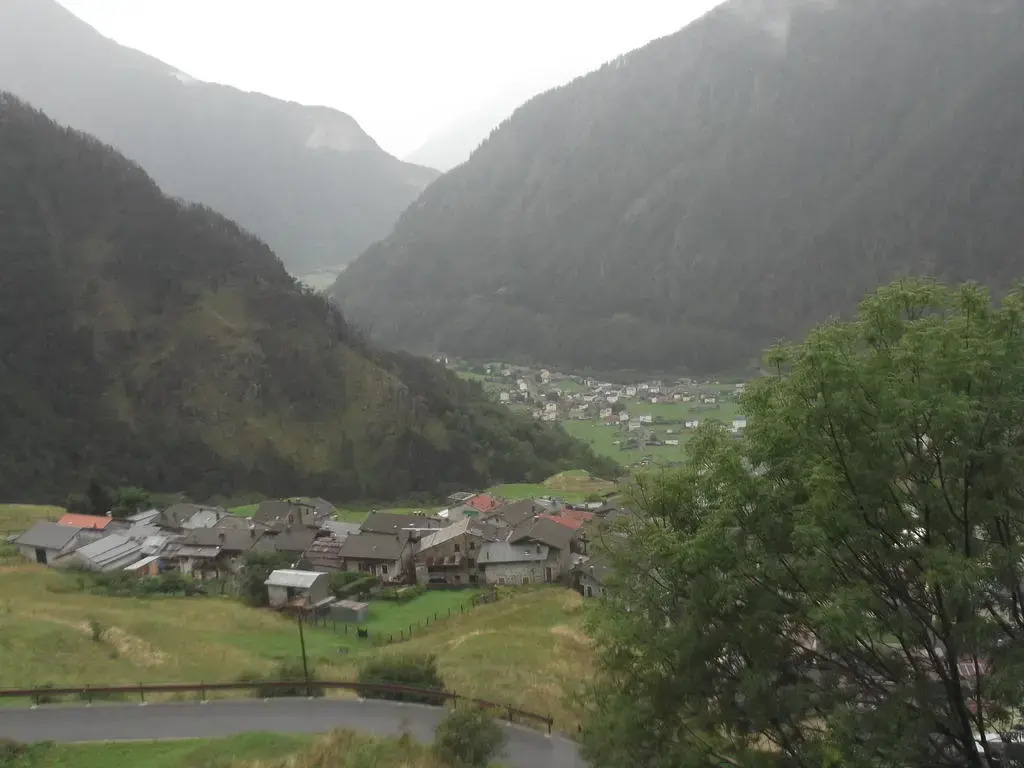 Hostel - Bormio - Livigno - Santa Caterina - Stelvio