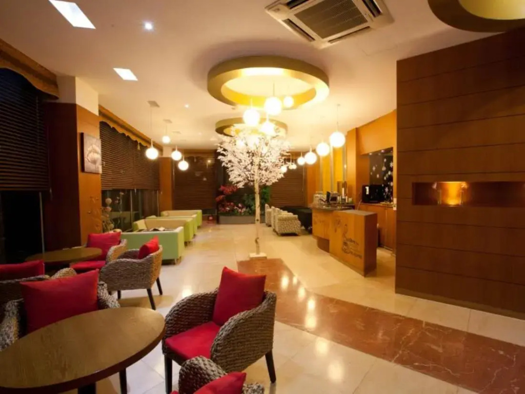 Winners Tourist Hotel