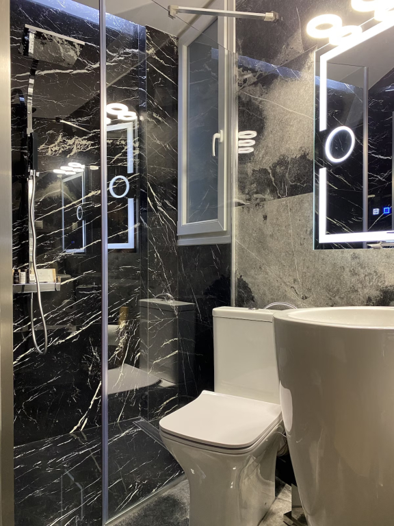 Athens Warehouse Hotel & Suites