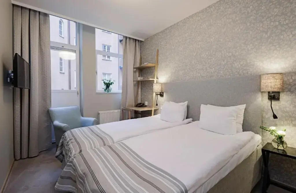 Home Hotel Wellington