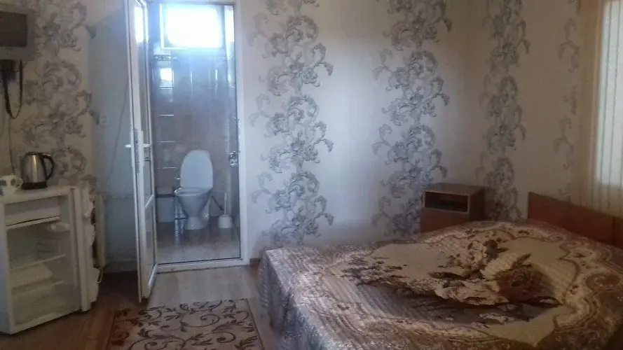Chastnyij Dom Guest House