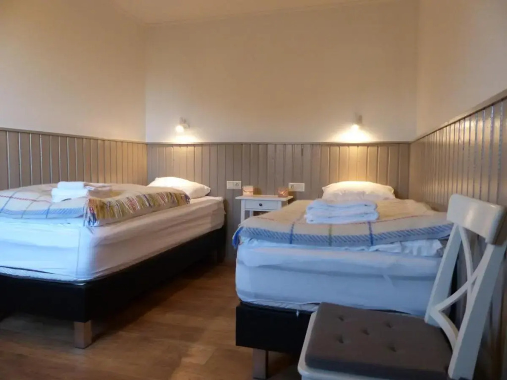 Aurora Lodge