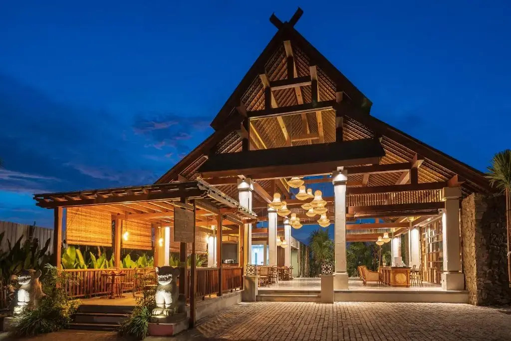 Отель Adiwana Unagi Suites
