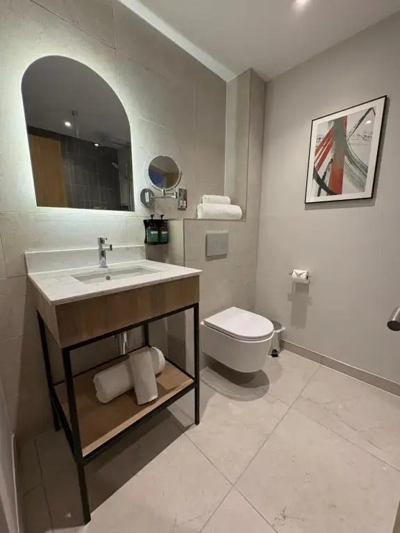 voco Corby Kettering by IHG