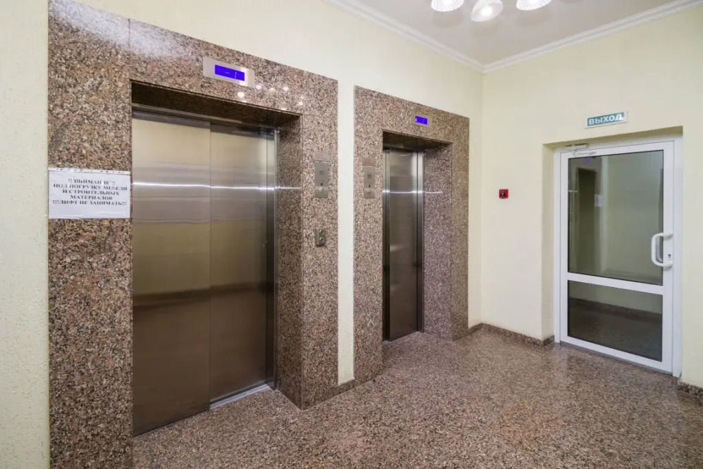 Apartment on Malygina 90
