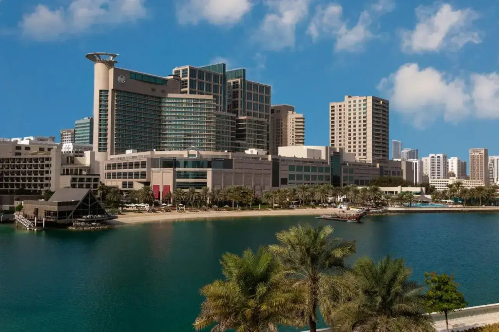 Beach Rotana   All Suites