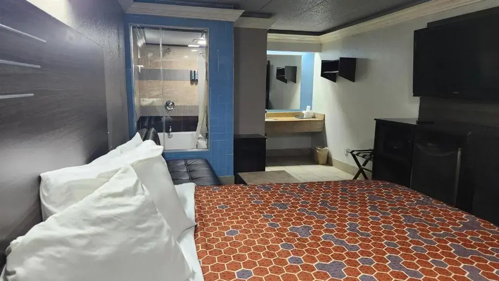 Americas Best Value Inn and Suites Little Rock