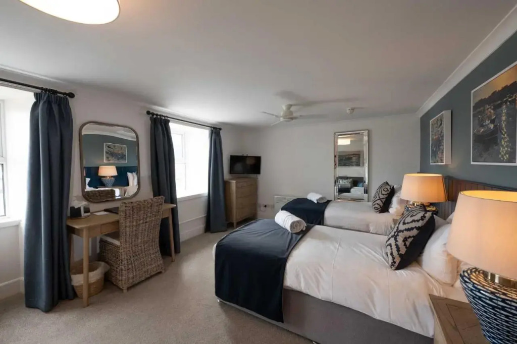Tregarthens Hotel