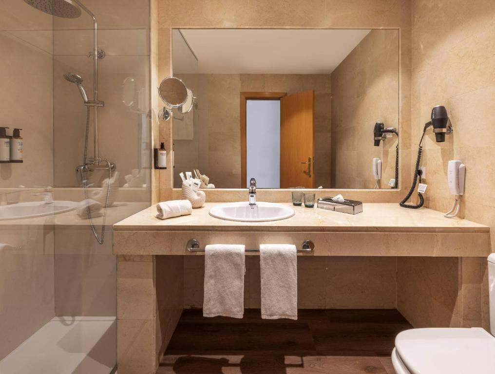 Hotel Málaga Alameda Centro, Affiliated by Meliá