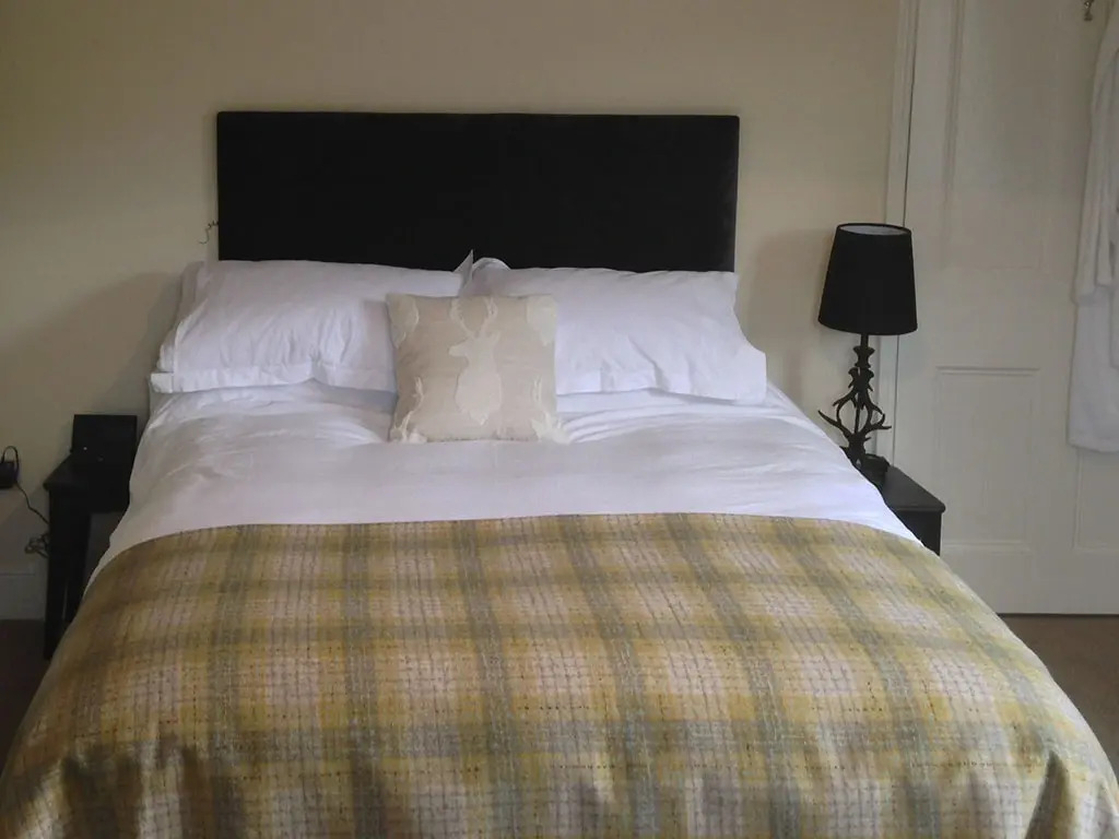 Whitethorn Bed and Breakfast