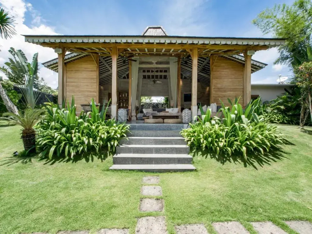 Pearl Villa