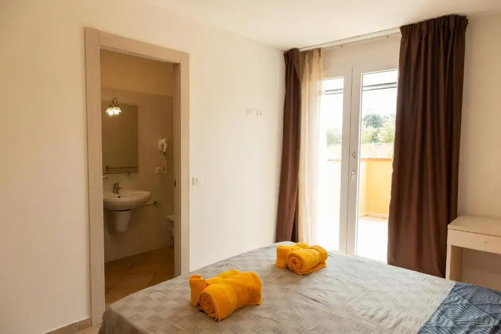MARIS Apartments - Holiday Homes