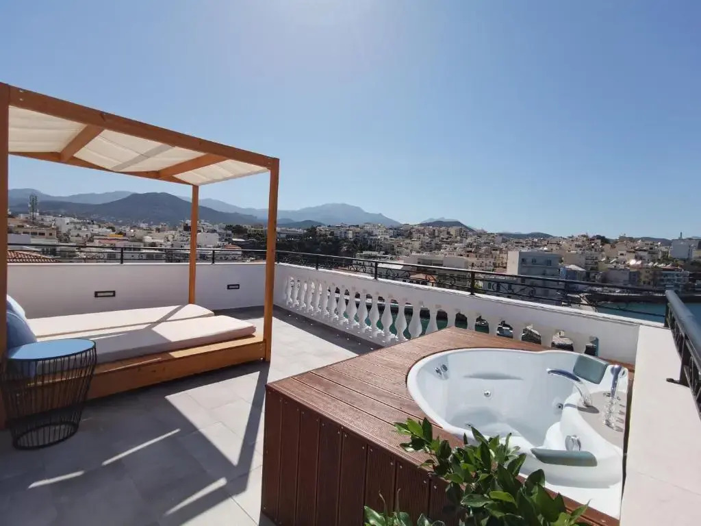 Hotel Port 7- Boutique Collection