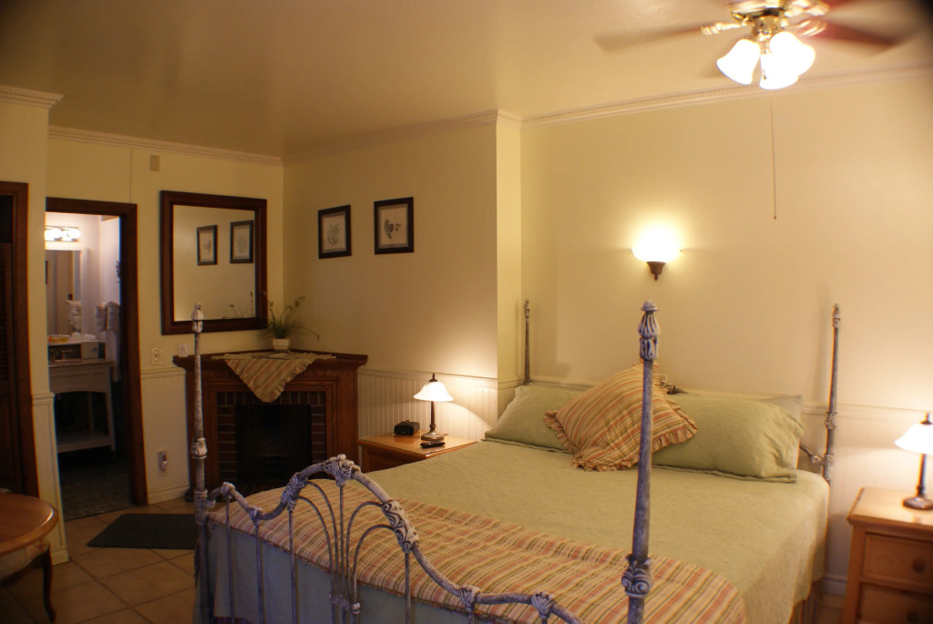 Catalina Island Seacrest Inn