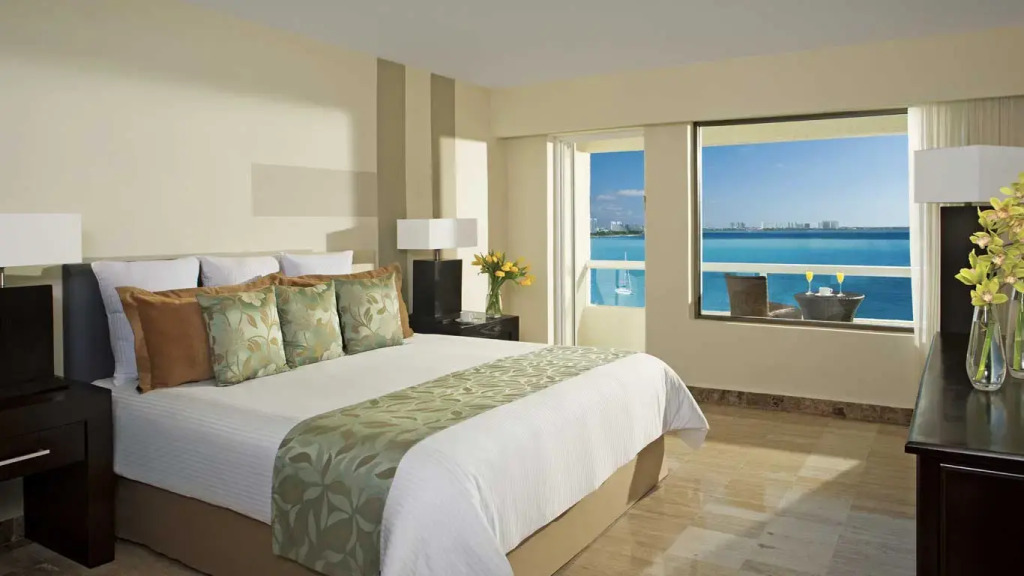 Dreams Sands Cancun Resort & Spa