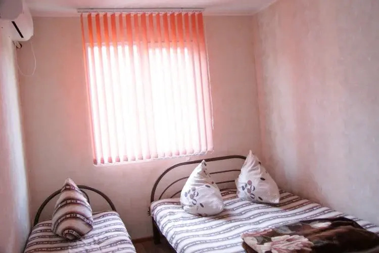 Solnechny Guest House
