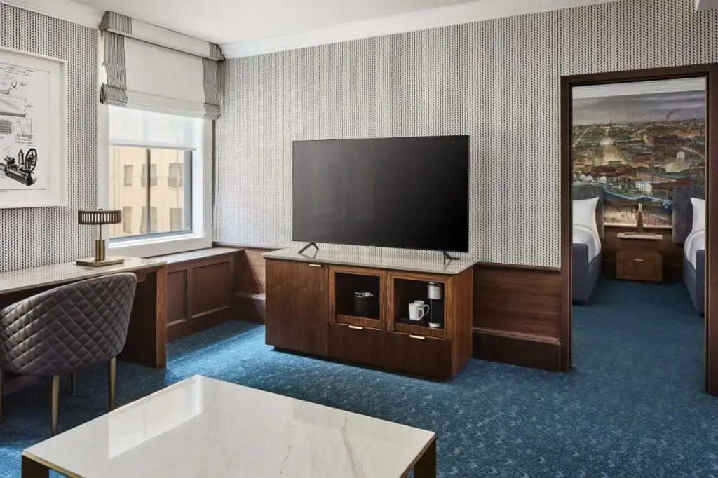 Hotel Cleveland Autograph Collection
