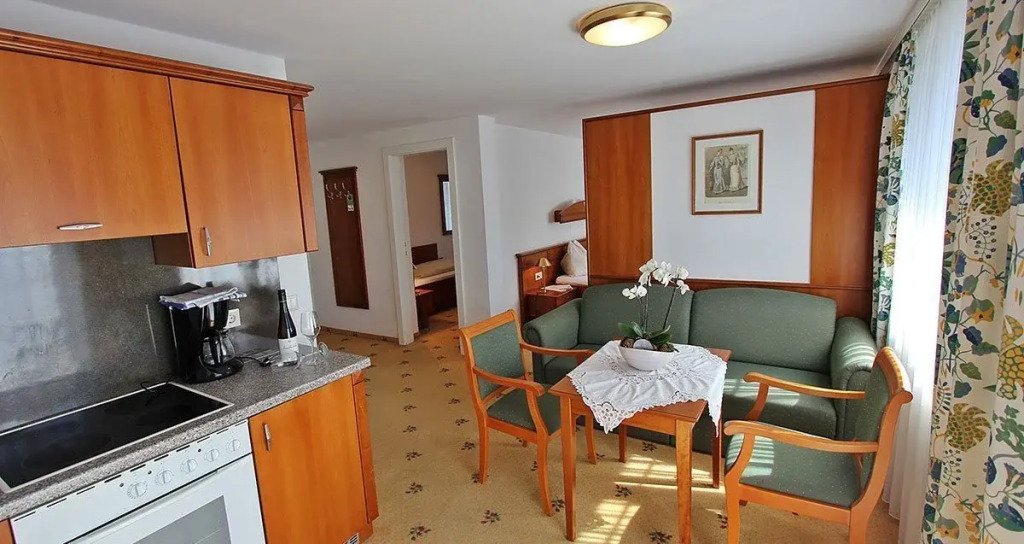 Landhotel Post Ebensee am Traunsee ***S