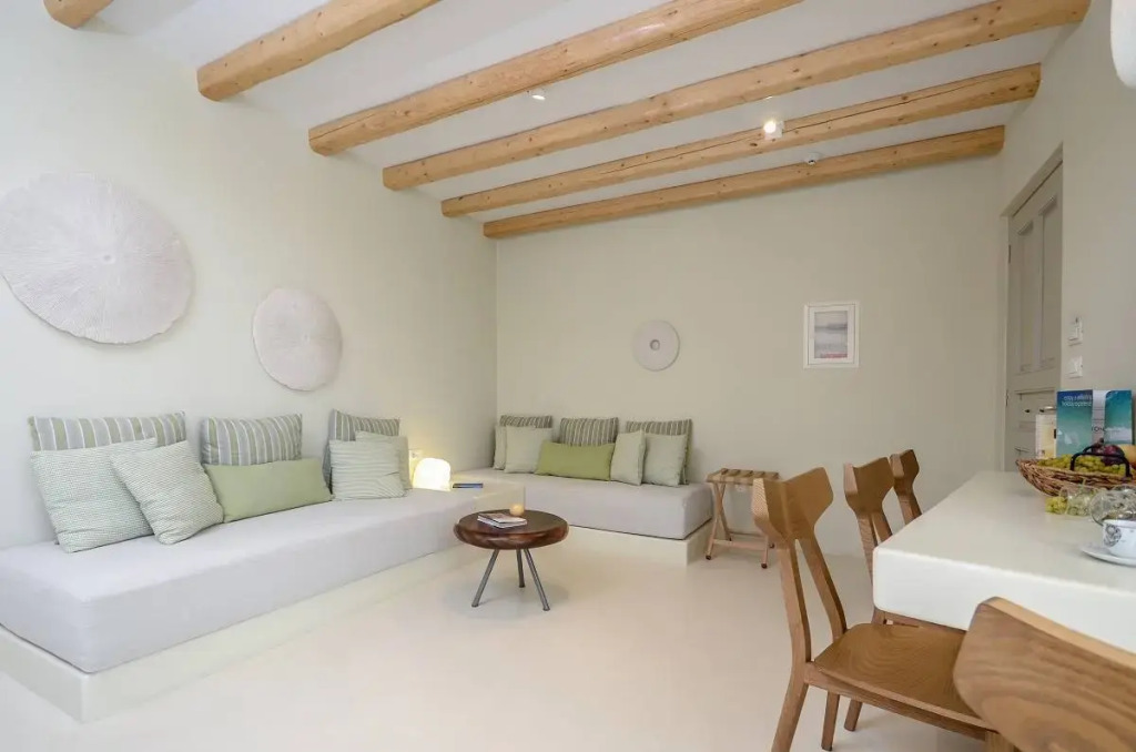 Antony Suites