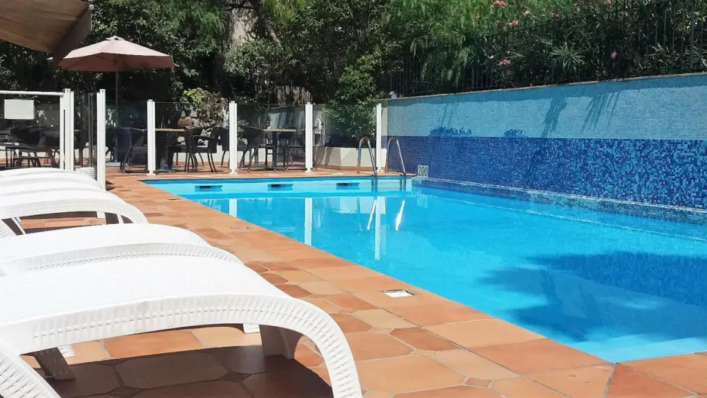 Le Cetai Cannes Beach Hotel
