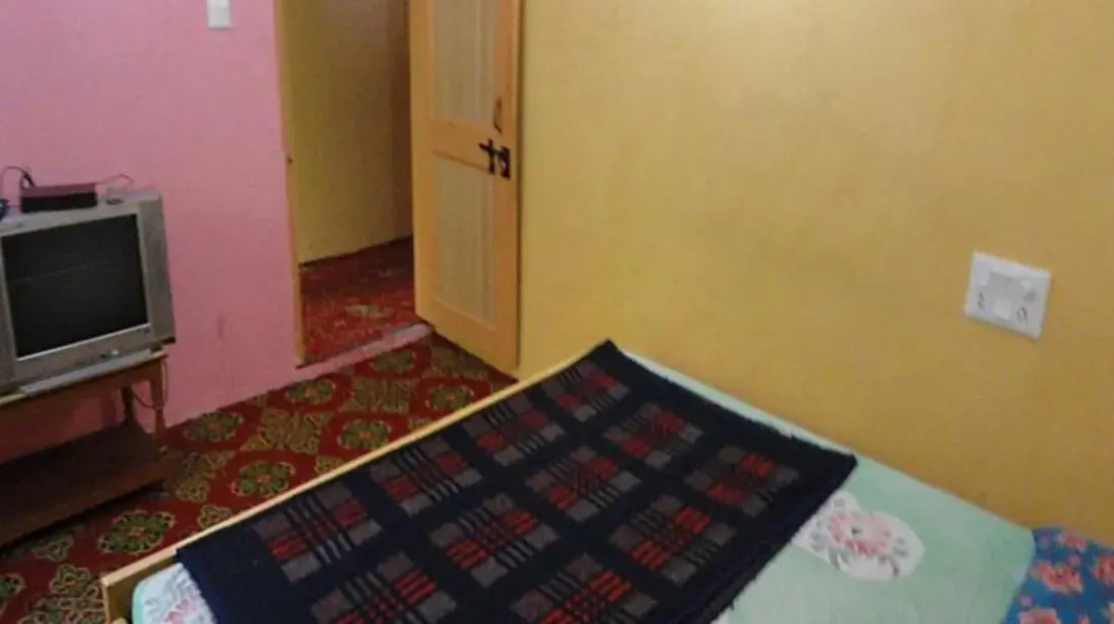 Panaash Guest House
