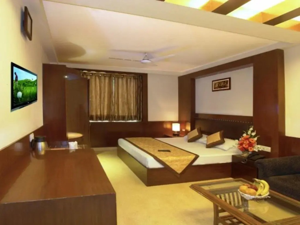 Hotel Apra Deluxe