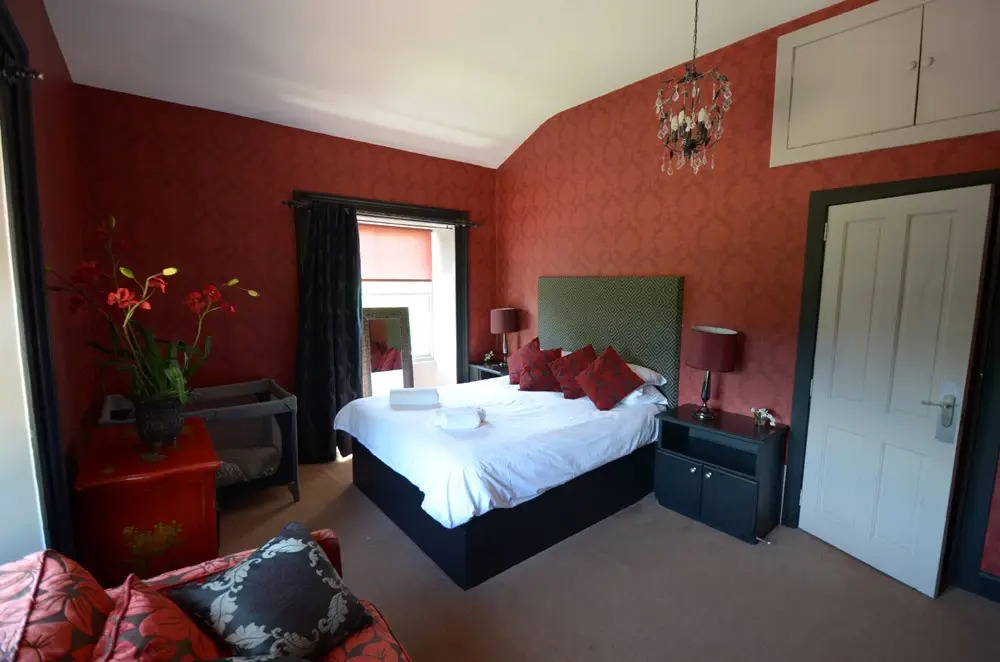 The Mansion House at Kirkhill