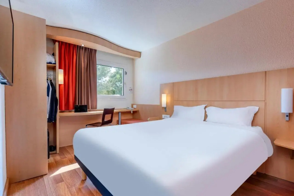 B&B HOTEL Marseille La Valentine Porte dAubagne